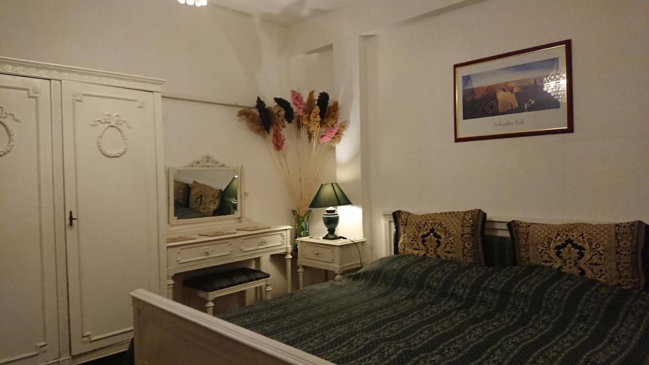 One Bedroom Apartment French Embassy Bucarest Esterno foto