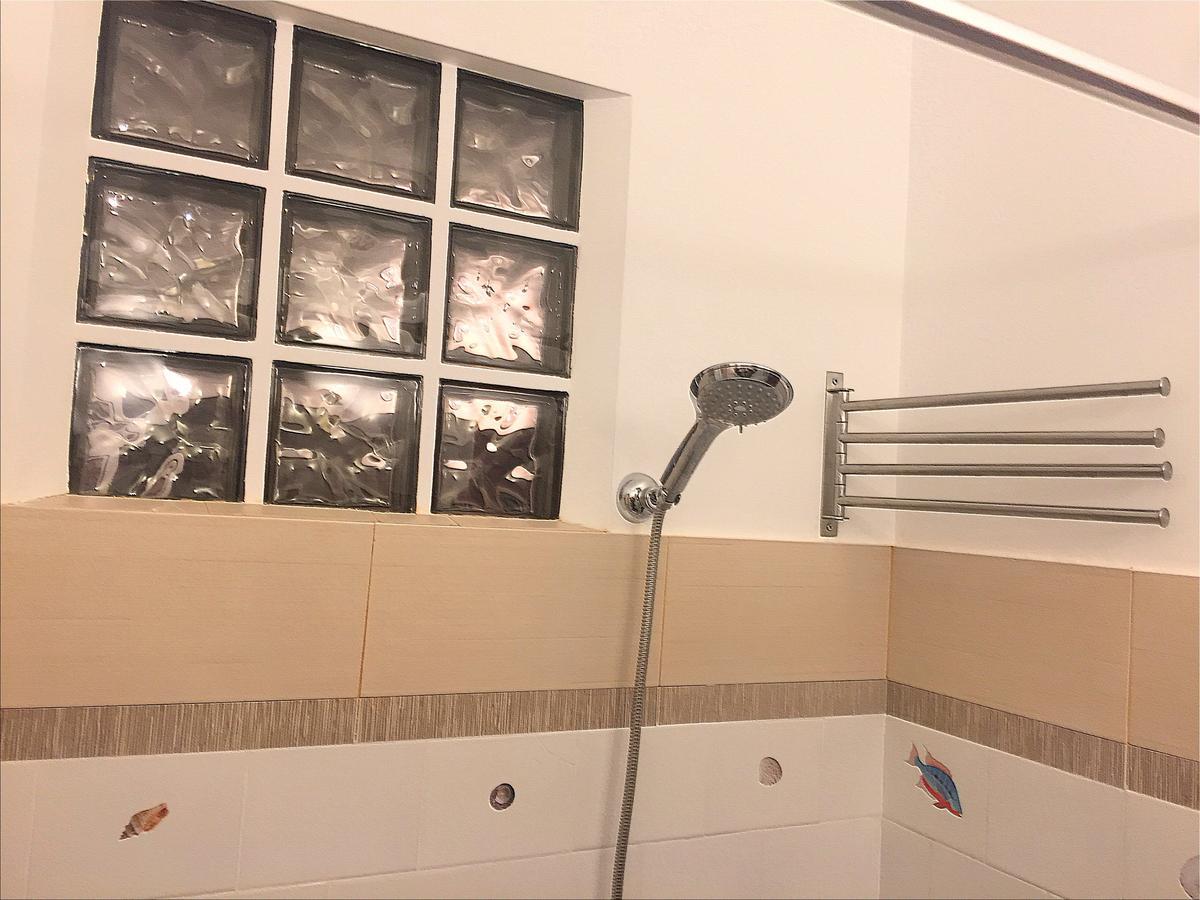 One Bedroom Apartment French Embassy Bucarest Esterno foto